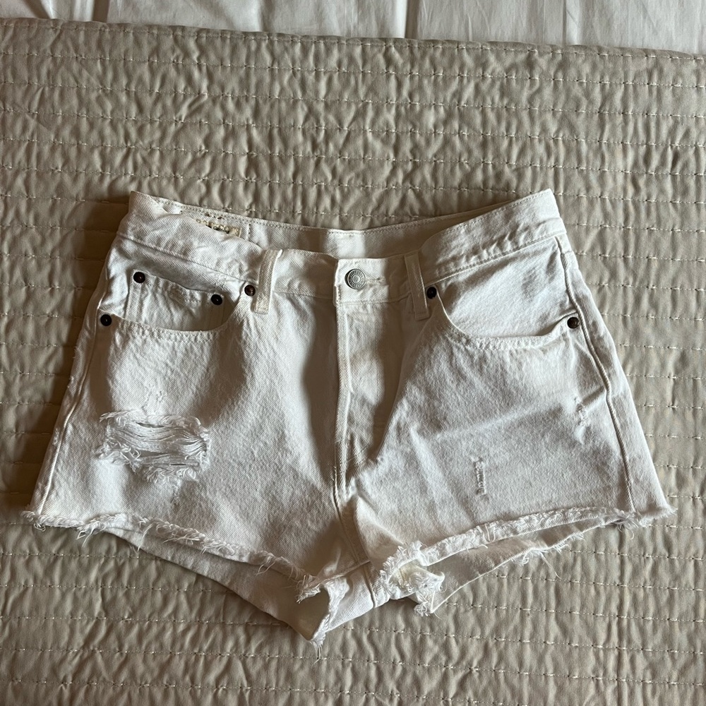 Levi’s 501 denim cutoffs - w28